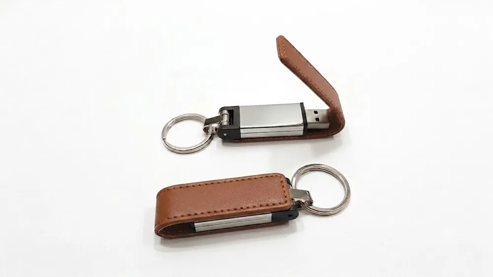 Leather Magnet USB Brown